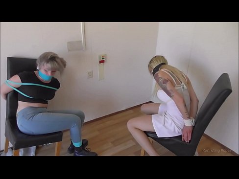 ❤️ Sõltuvuses / seotud ja suukorvistatud / neiu hädas Super porno at et.vanalize.ru ﹏