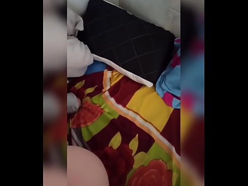 ❤️ Minu toakaaslane jääb üksi koju, sest tema abikaasa läheb puhkusele ja ma kasutan võimalust teda nussida ja täita tema perse piimaga Super porno at et.vanalize.ru ﹏