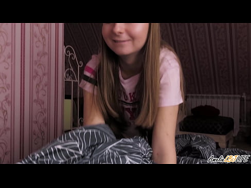 ❤️ Blondie imeb oma BFF-i sügavalt ja saab sperma suhu Super porno at et.vanalize.ru ﹏