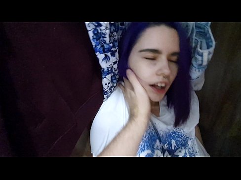 ❤️ Leidsin oma õe kapist ja aitasin tal cumida Super porno at et.vanalize.ru ﹏